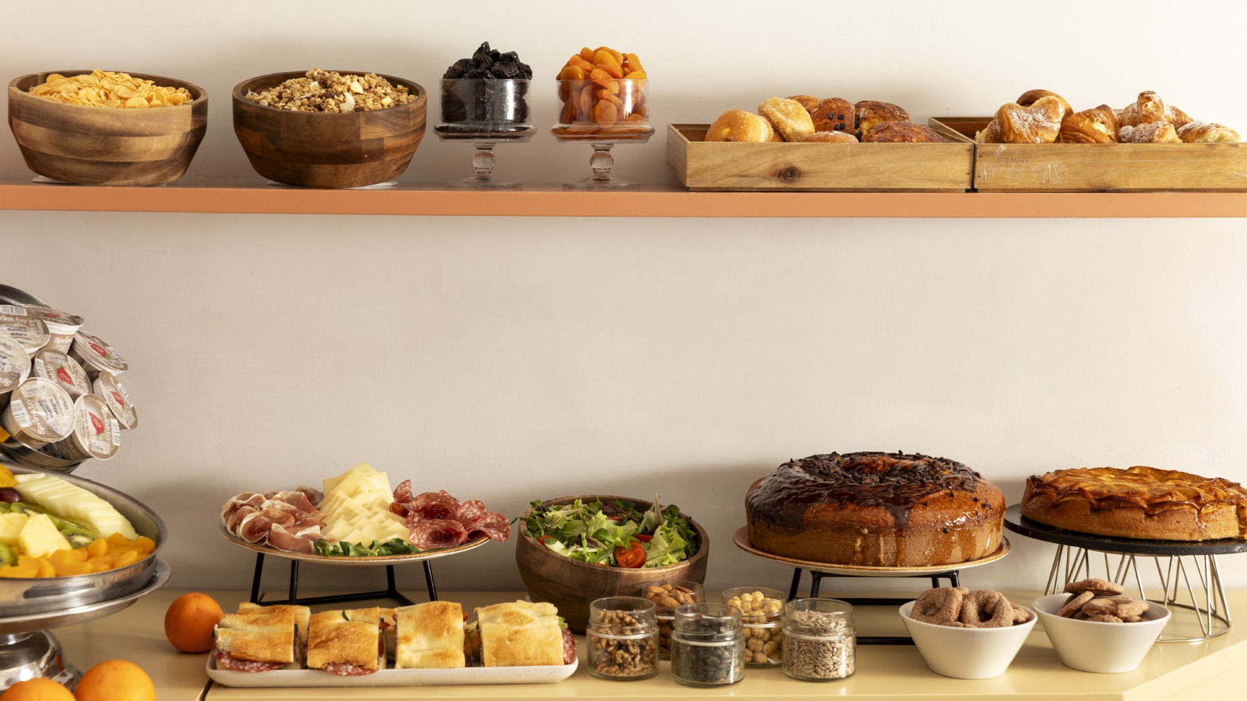 General view of the breakfast buffet - Barberini Retreat Boutique Hotel, BZAR hotels Rome