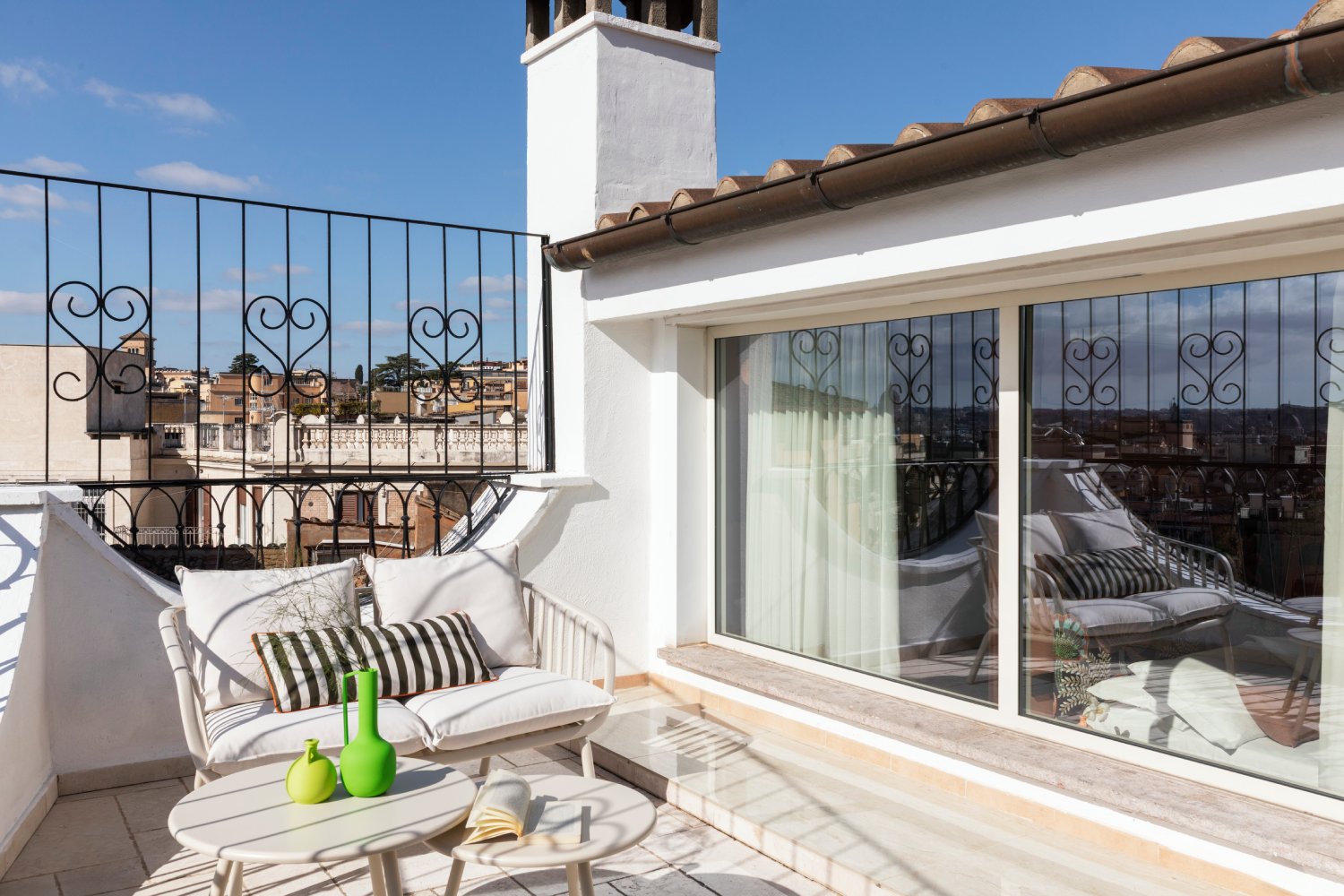 General view of the Junior Suite room terrace - Barberini Retreat Boutique Hotel, BZAR hotels in Rome - view 2
